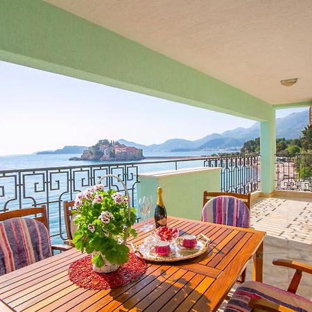 Montesan Luxury Apartment Beach Front Sveti Stefan Zewnętrze zdjęcie