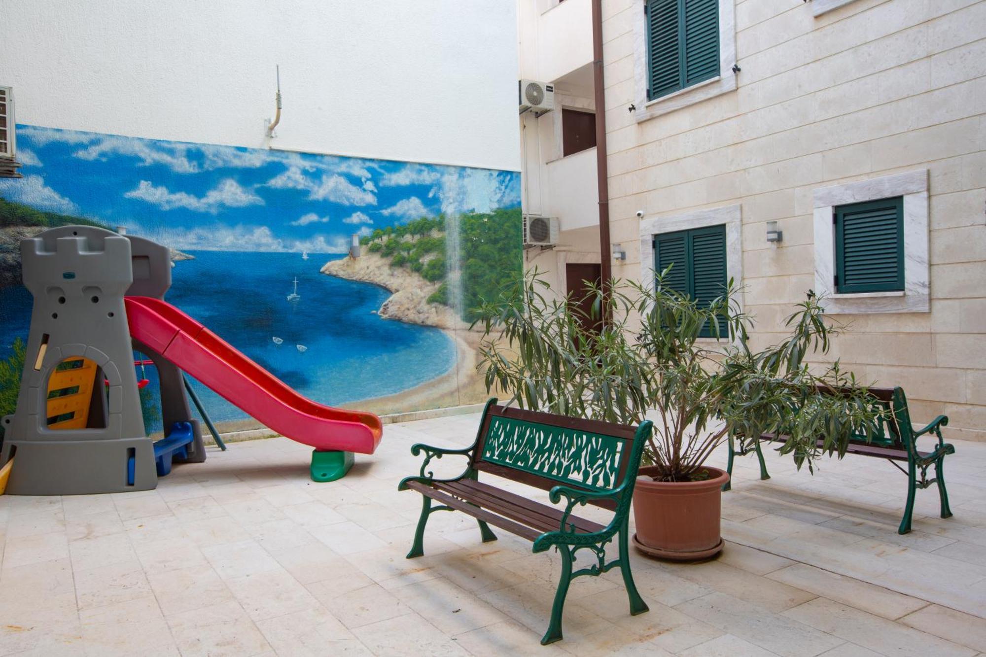 Montesan Luxury Apartment Beach Front Sveti Stefan Zewnętrze zdjęcie