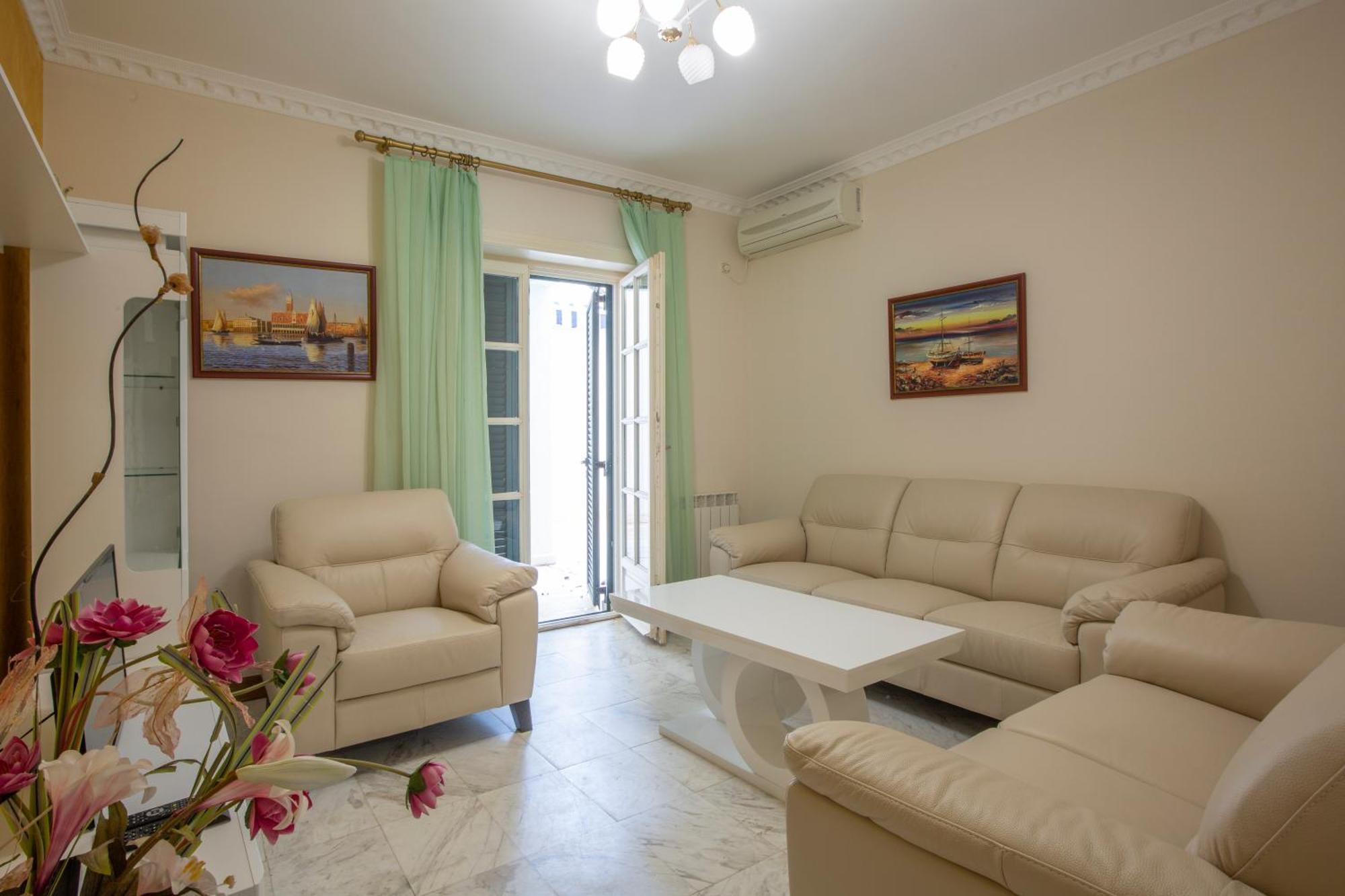 Montesan Luxury Apartment Beach Front Sveti Stefan Zewnętrze zdjęcie