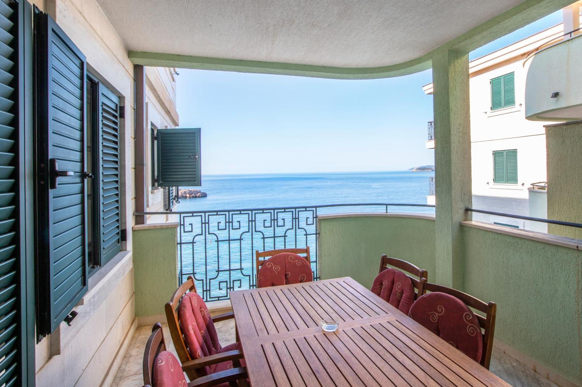 Montesan Luxury Apartment Beach Front Sveti Stefan Zewnętrze zdjęcie
