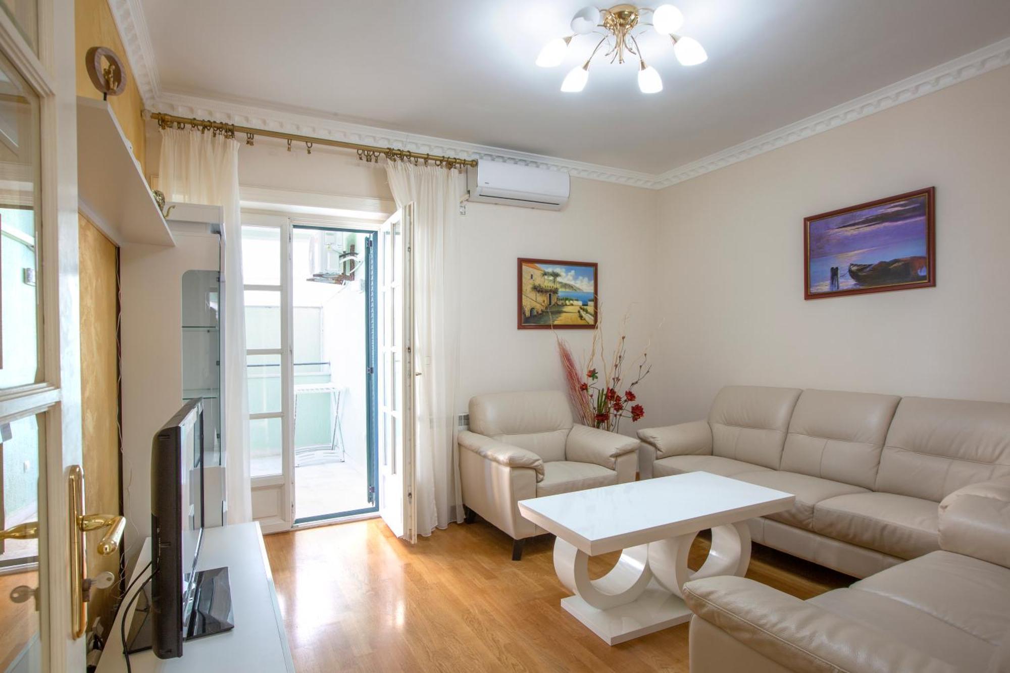 Montesan Luxury Apartment Beach Front Sveti Stefan Zewnętrze zdjęcie