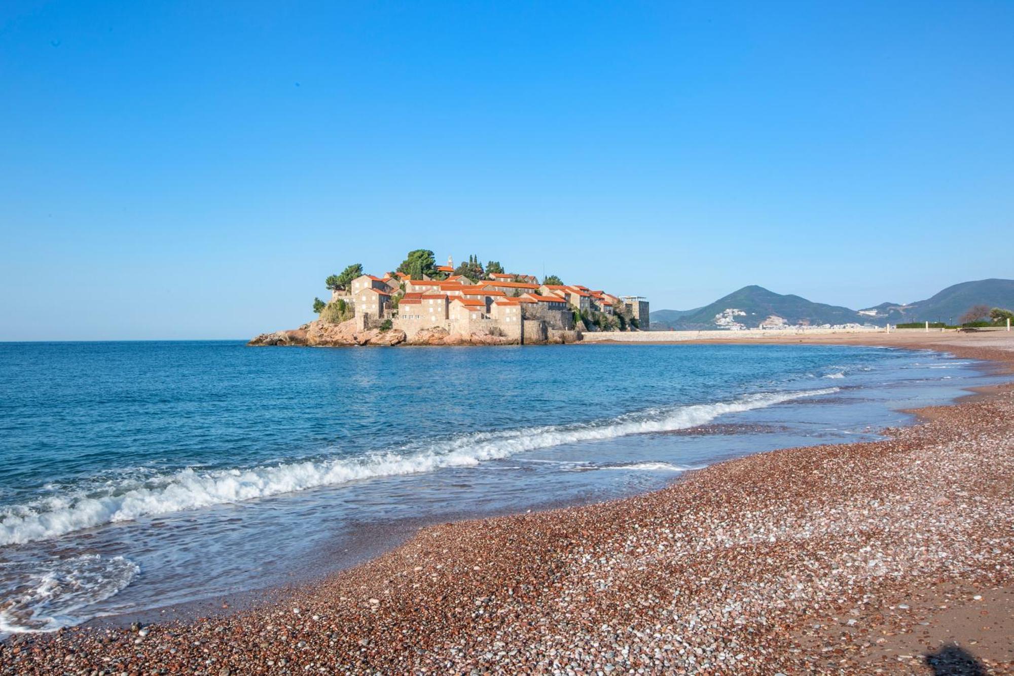 Montesan Luxury Apartment Beach Front Sveti Stefan Zewnętrze zdjęcie